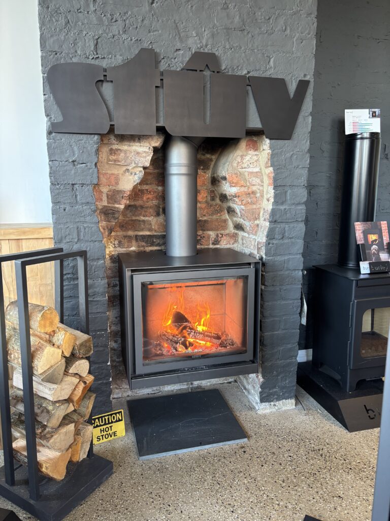 Recess formation and hearth construction Dundee by Hot Box ® Stoves. Lintels, chamber finishes and bespoke hearths, HETAS-compliant across Scotland.